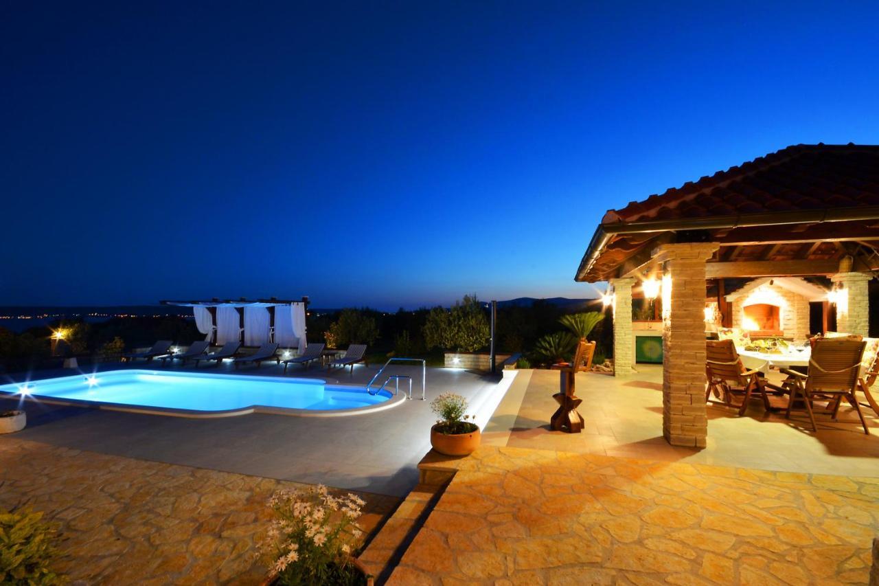 Villa Oliva Kaštela Buitenkant foto